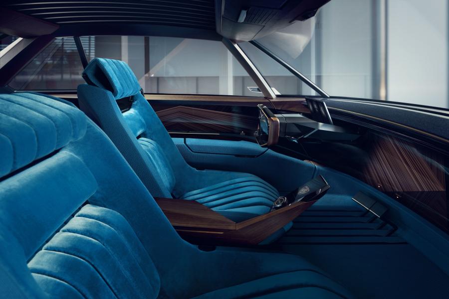 Интерьер Peugeot e-Legend Concept 2018 года  (фото 20 из 85)